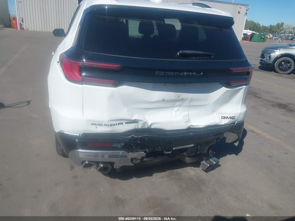 2025 GMC Acadia AWD Denali photo 6