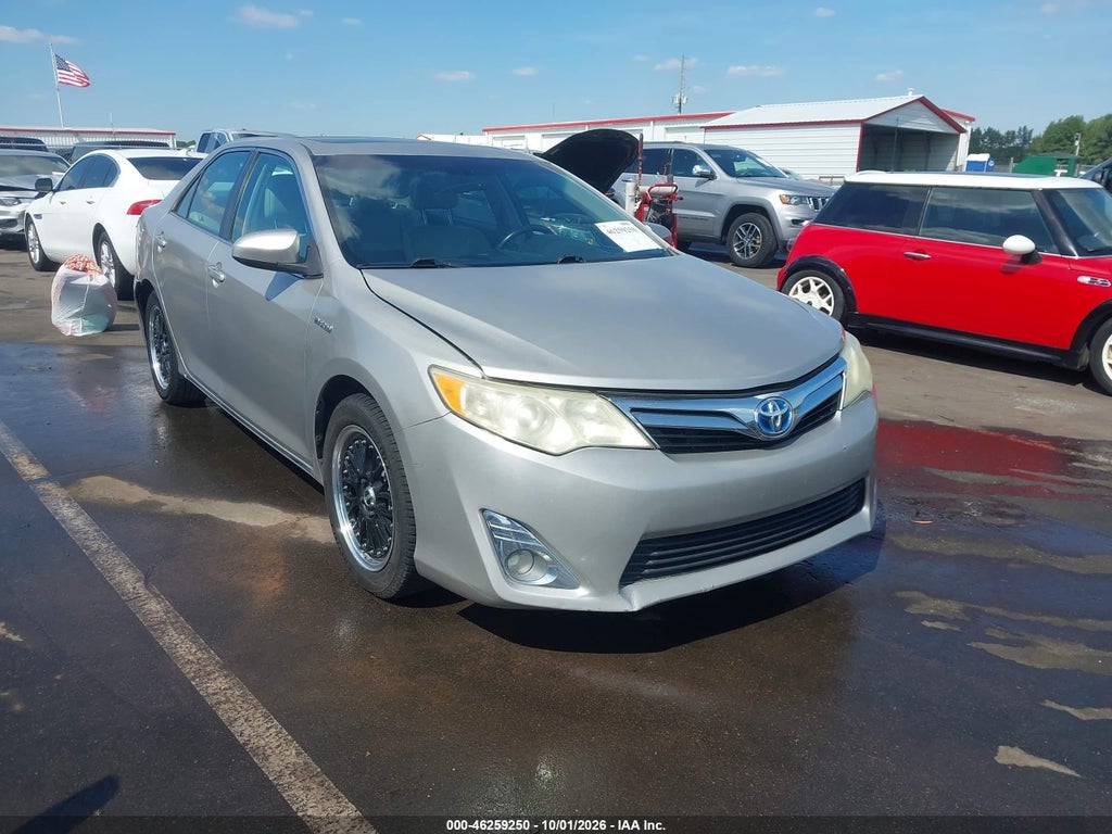 2012 Toyota Camry Hybrid XLE photo 1