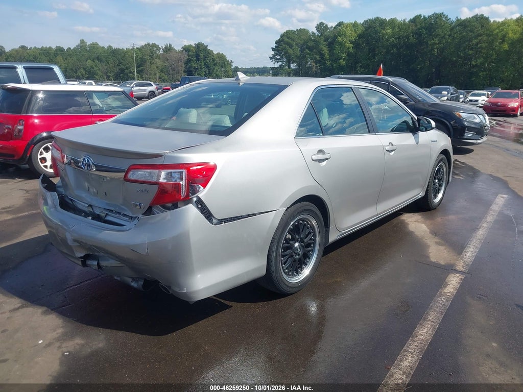 2012 Toyota Camry Hybrid XLE photo 4