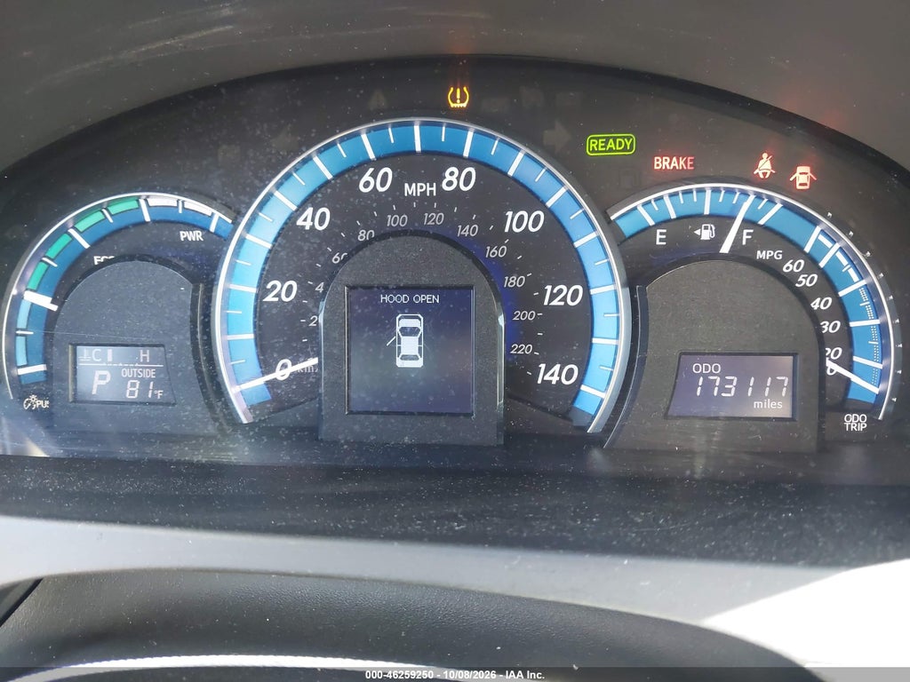 2012 Toyota Camry Hybrid XLE photo 7