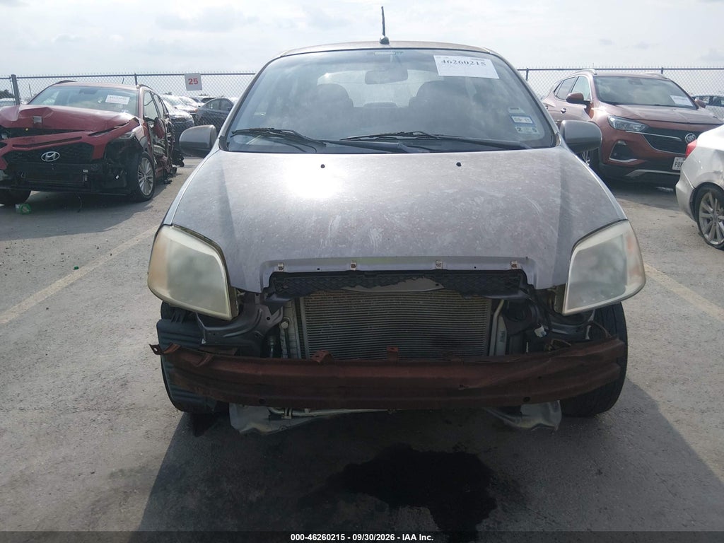 2009 Chevrolet Aveo LT photo 6