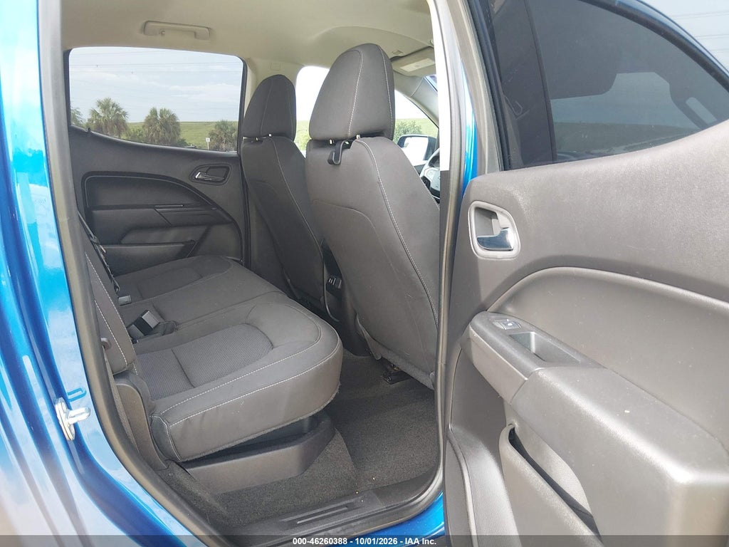 2018 Chevrolet Colorado LT photo 8