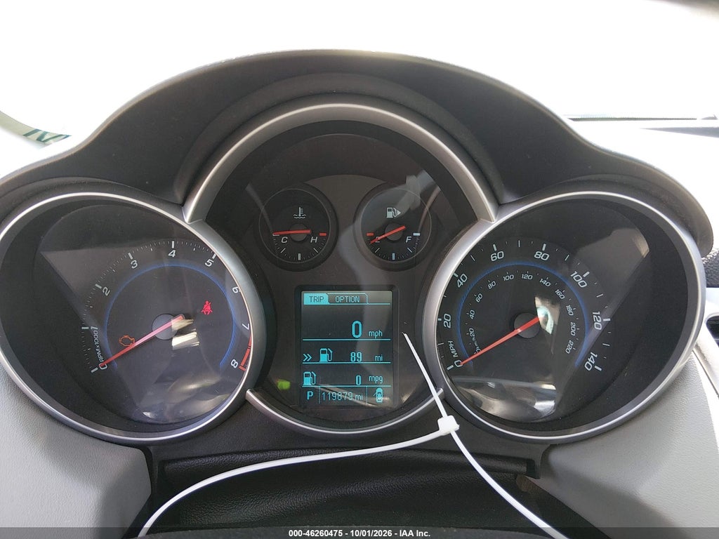 2013 Chevrolet Cruze LS Auto photo 7