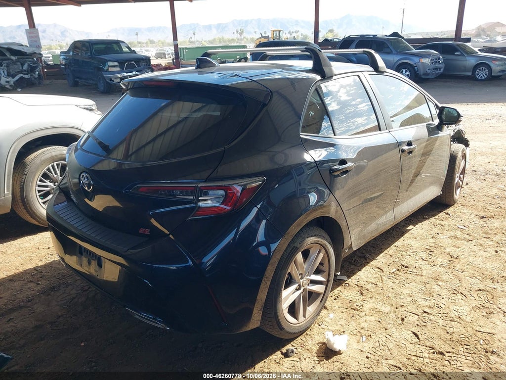2021 Toyota Corolla SE photo 4