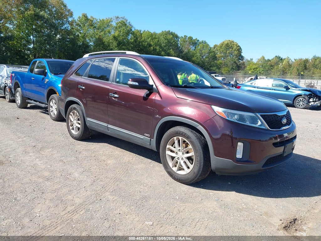2015 Kia Sorento LX photo 1