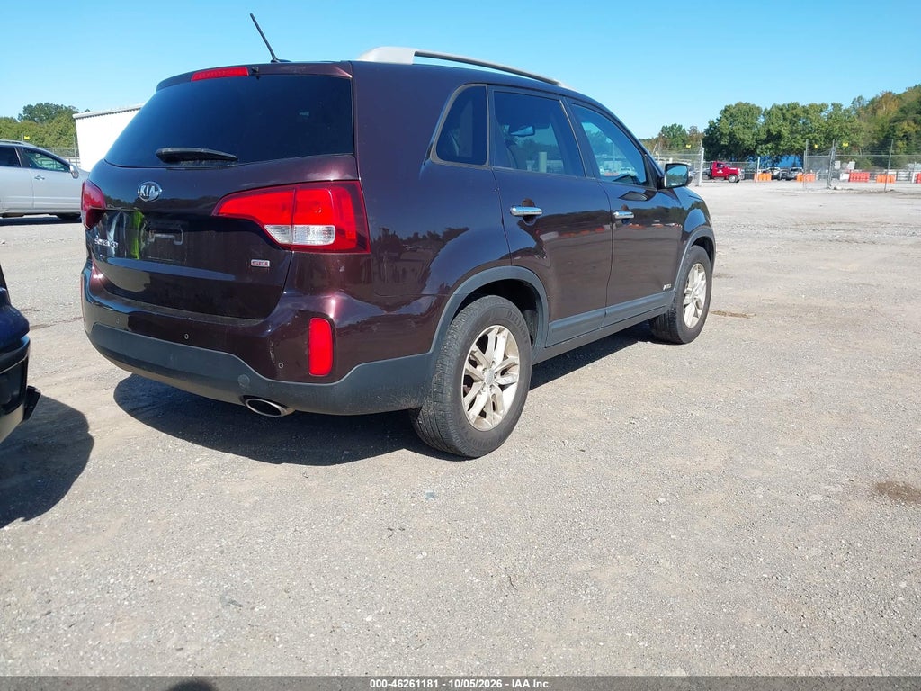 2015 Kia Sorento LX photo 4
