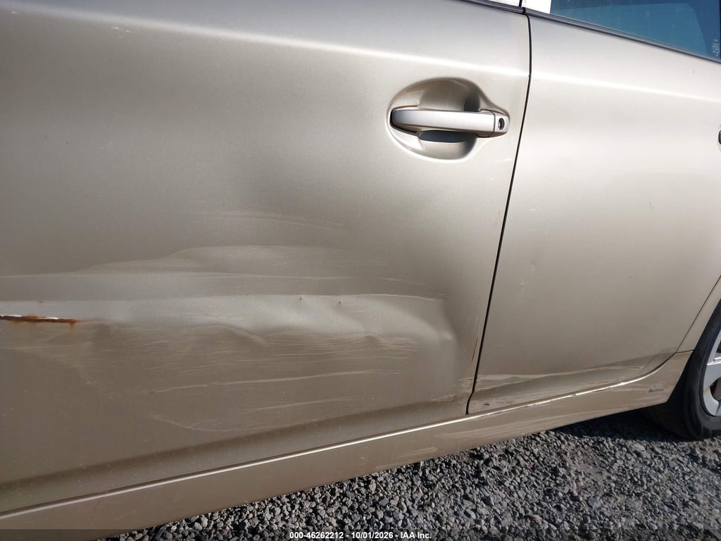 2011 Toyota Prius photo 6