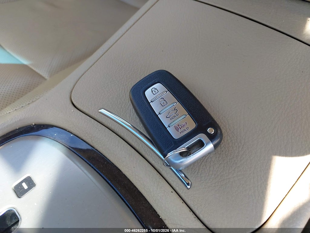 2010 Hyundai Genesis 4.6 photo 11