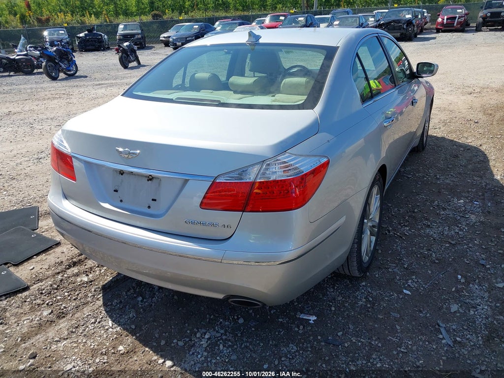 2010 Hyundai Genesis 4.6 photo 4