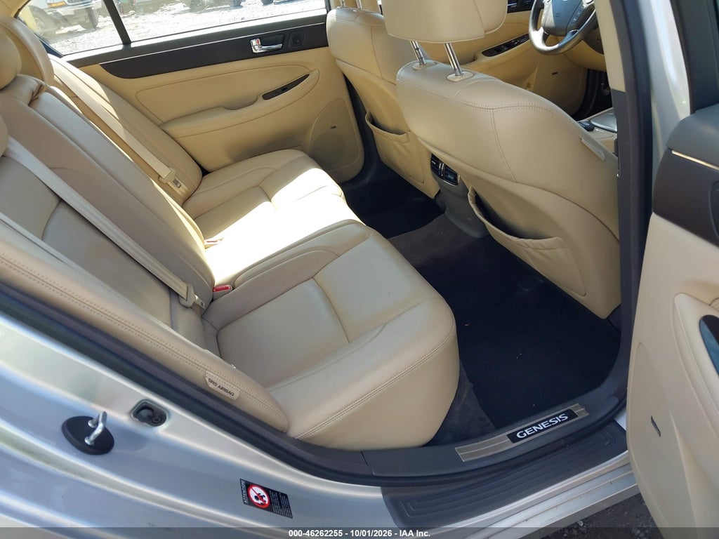 2010 Hyundai Genesis 4.6 photo 8