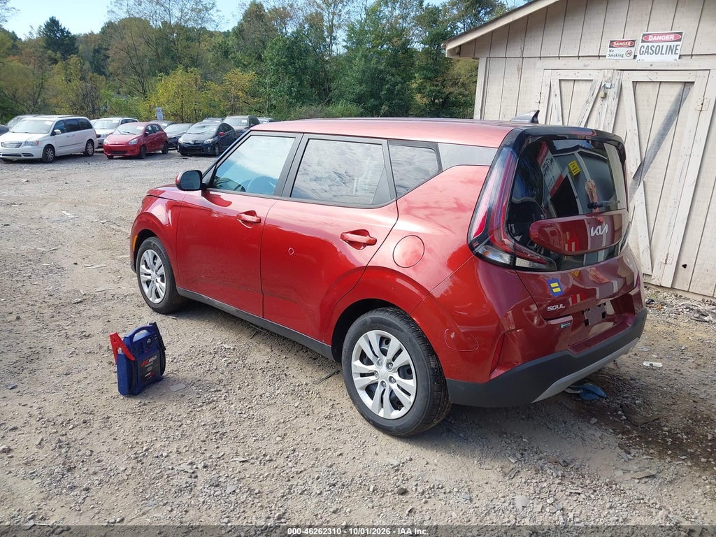 2023 Kia Soul LX photo 3