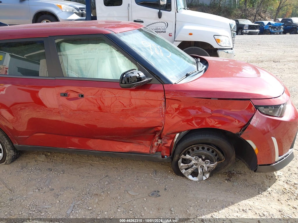 2023 Kia Soul LX photo 6