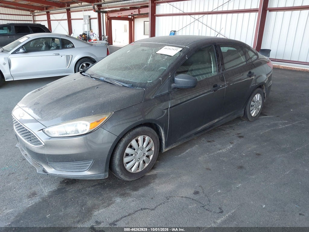 2018 Ford Focus S photo 2