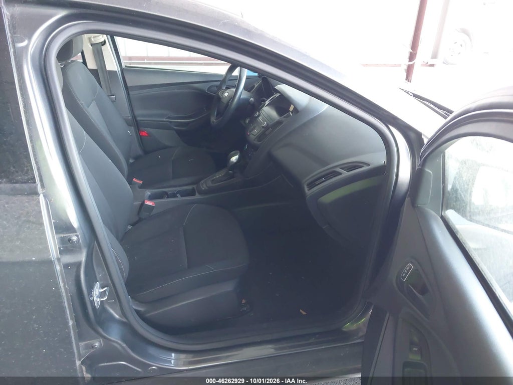 2018 Ford Focus S photo 5