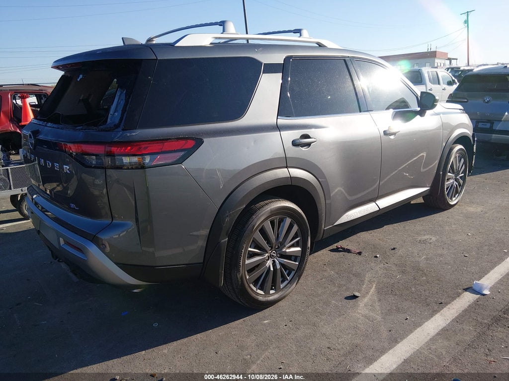 2025 Nissan Pathfinder SL FWD photo 4