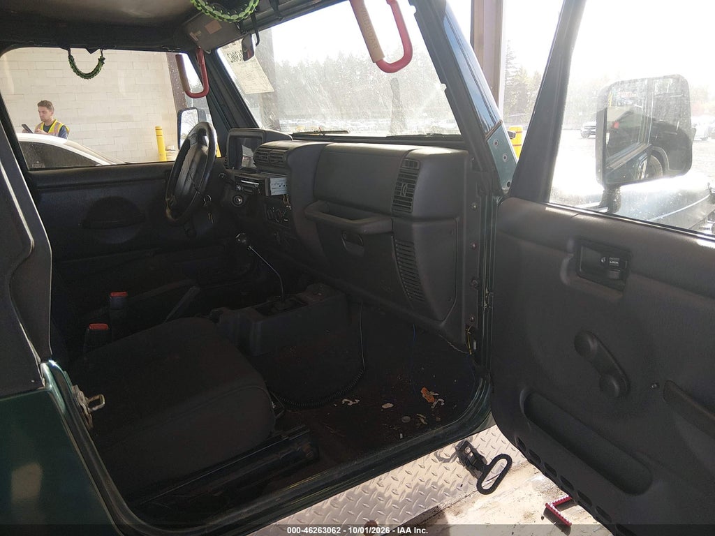 1999 Jeep Wrangler SE photo 5