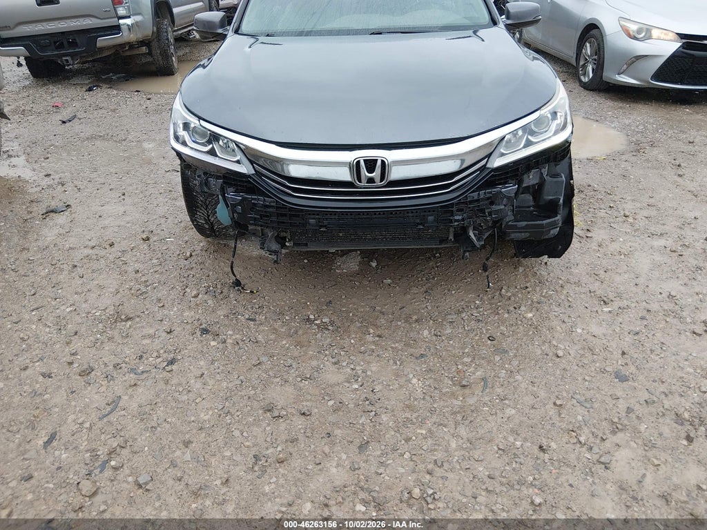 2017 Honda Accord EX-L photo 6