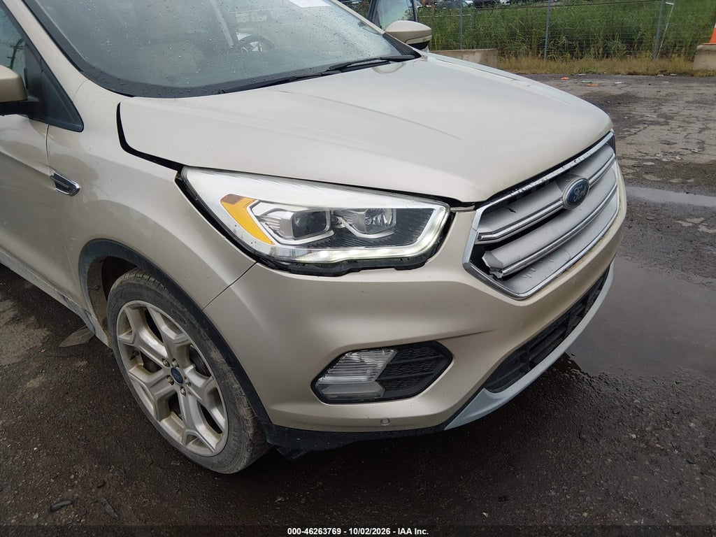2017 Ford Escape Titanium photo 6