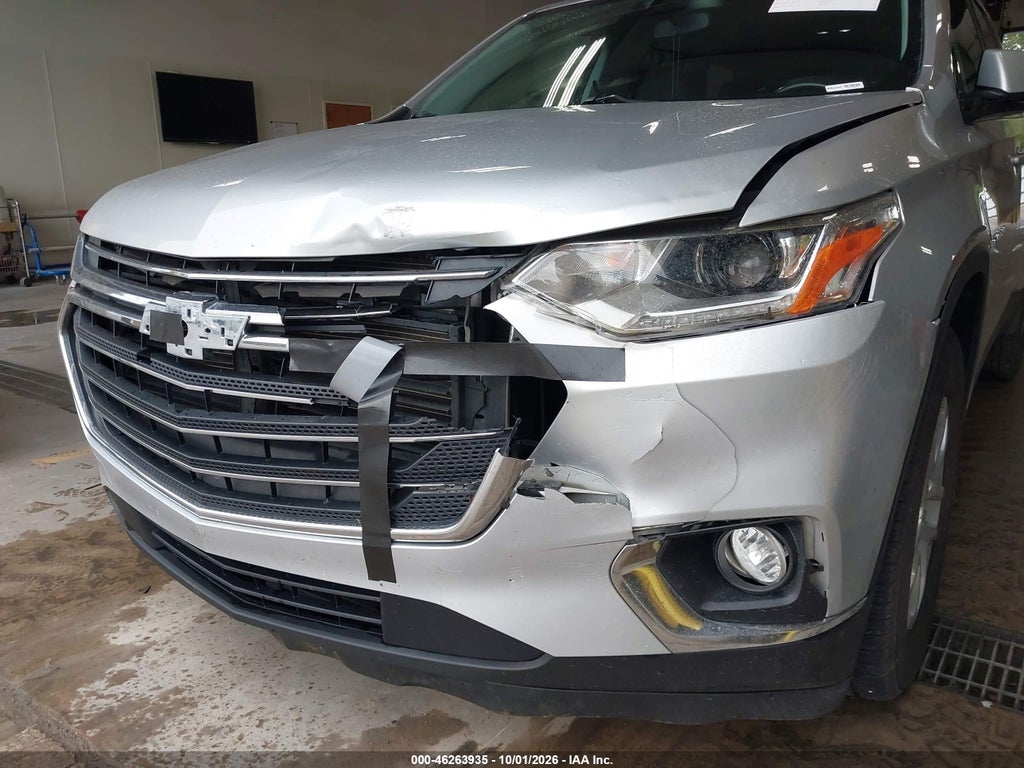 2018 Chevrolet Traverse 1LT photo 6