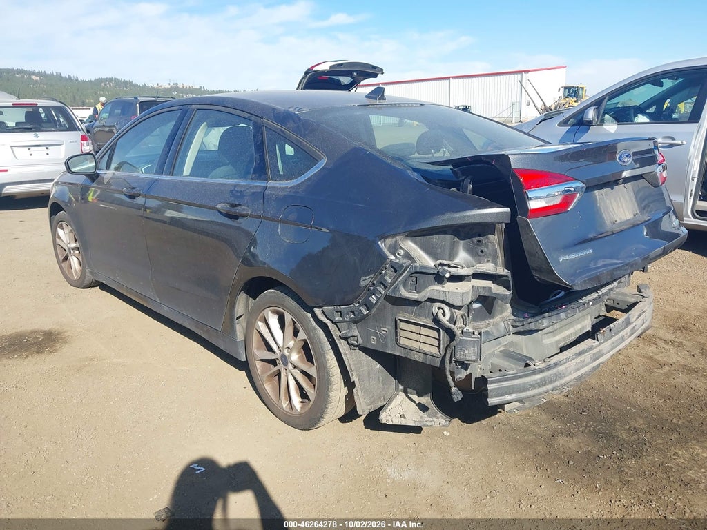 2019 Ford Fusion SE photo 3