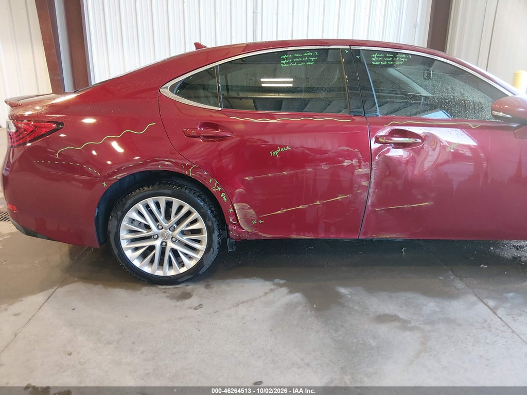 2013 Lexus ES 350 photo 6