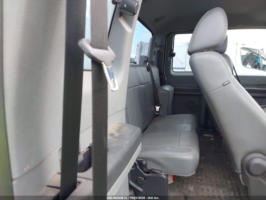 2011 Ford F-250 XL photo 8