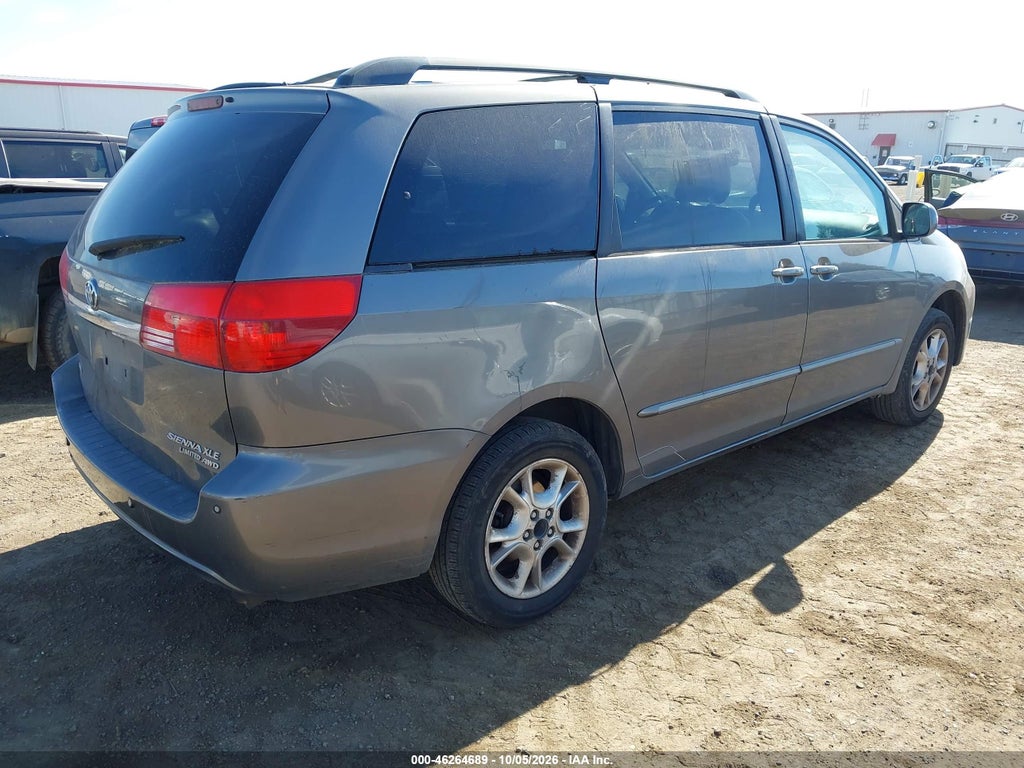 2004 Toyota Sienna XLE Limited photo 4