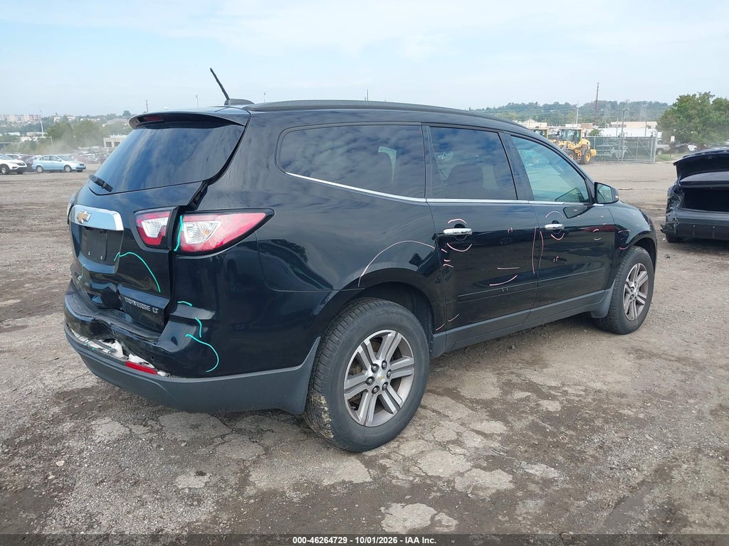 2016 Chevrolet Traverse 2LT photo 4