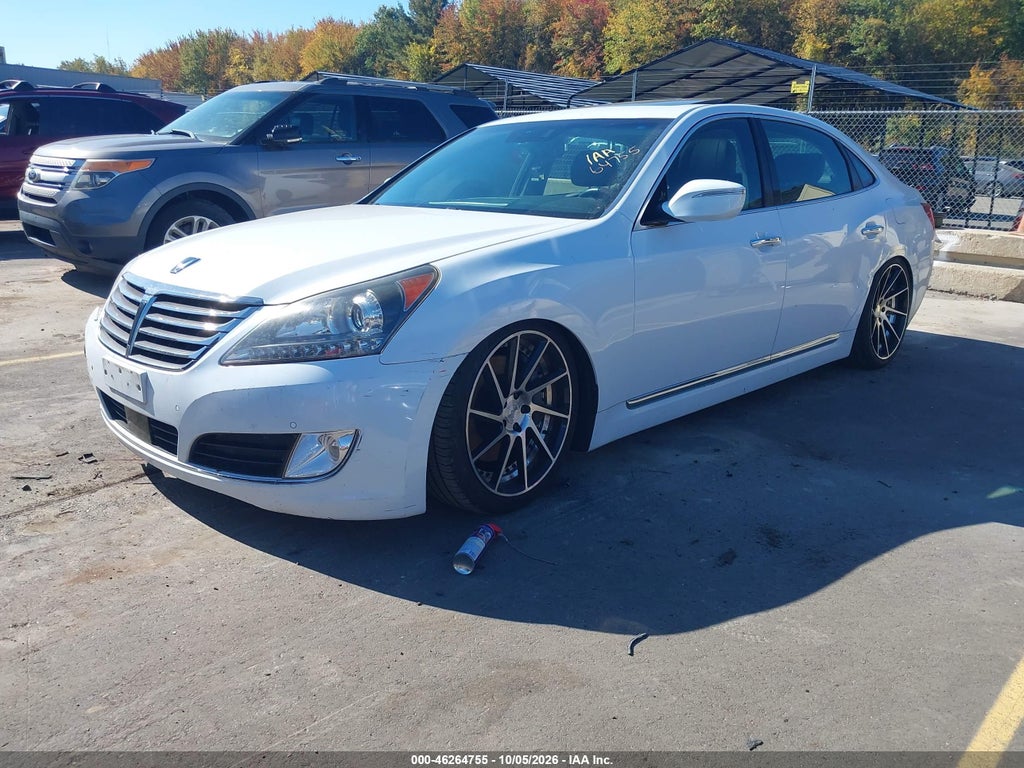 2015 Hyundai Equus Signature photo 2