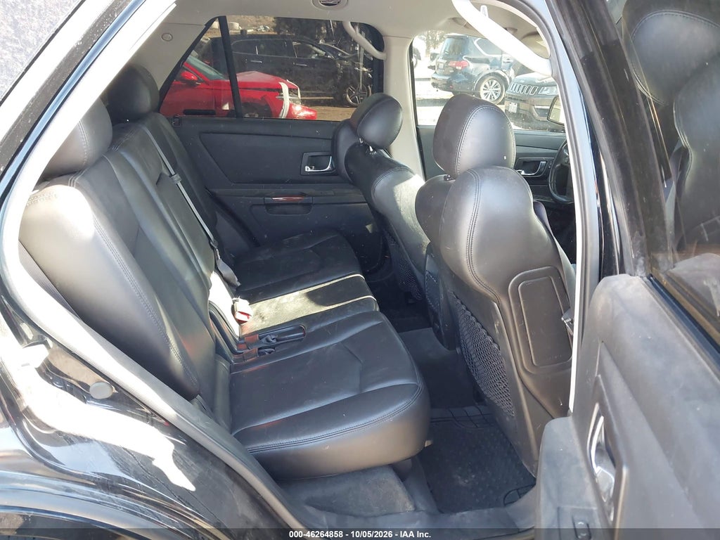 2006 Cadillac SRX V6 photo 8