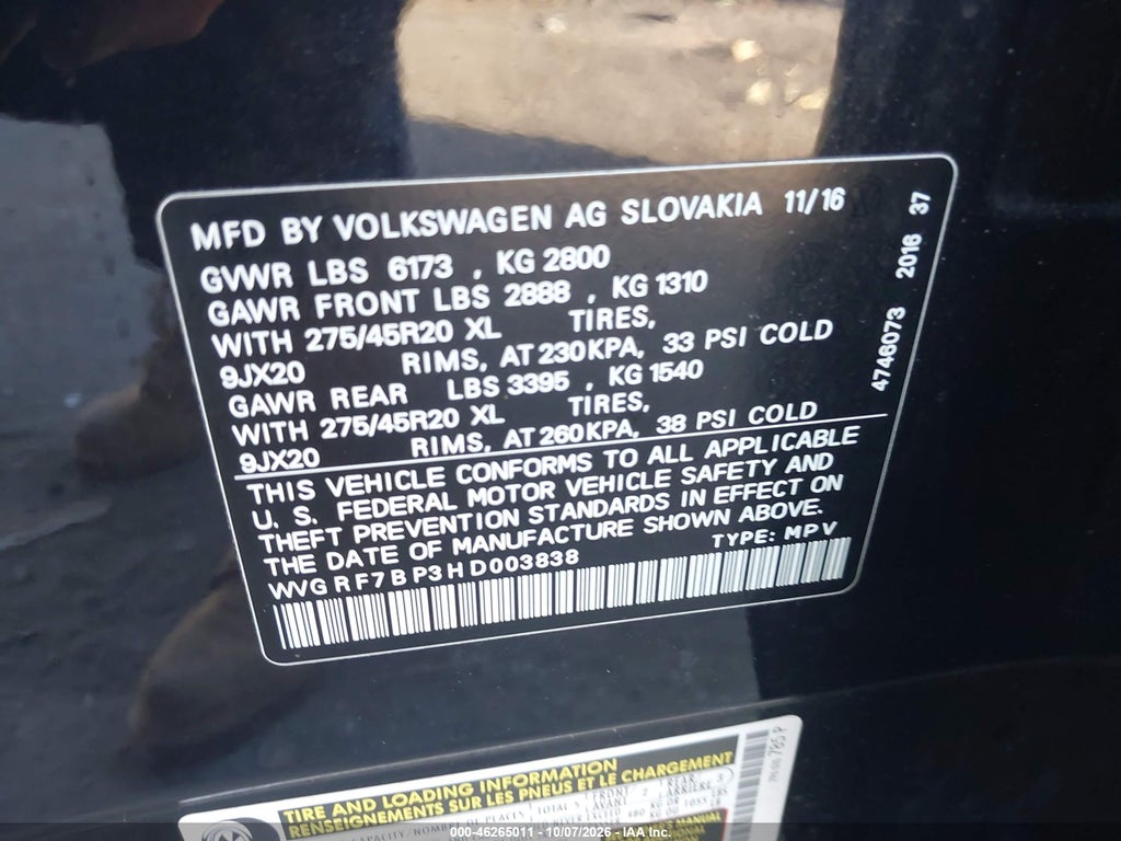 2017 Volkswagen Touareg V6 Wolfsburg Edition photo 9