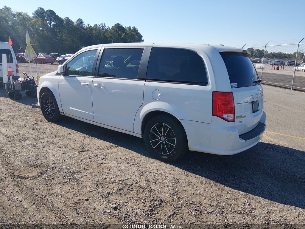 2018 Dodge Grand Caravan SE Plus photo 3