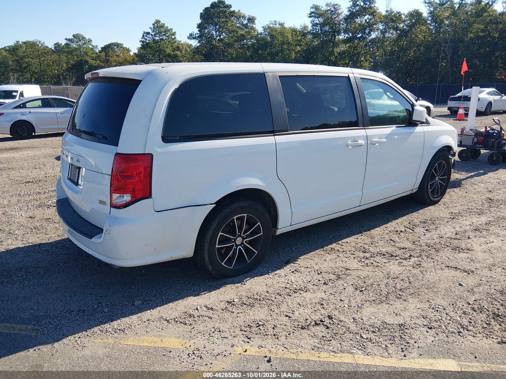 2018 Dodge Grand Caravan SE Plus photo 4