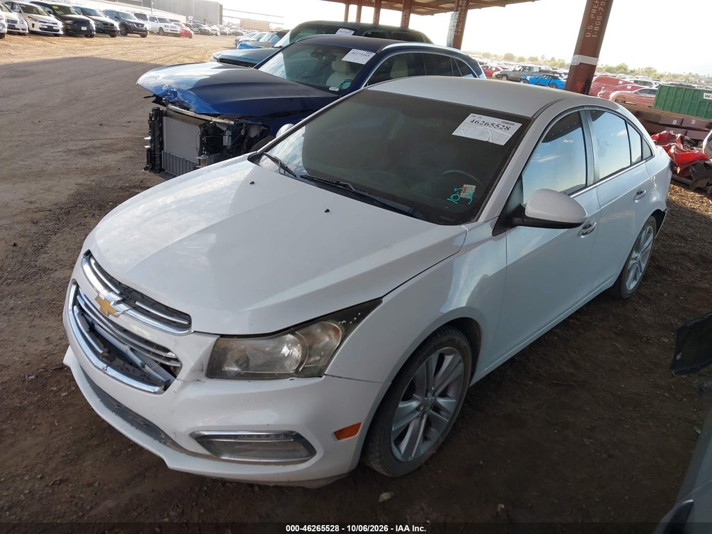 2016 Chevrolet Cruze Limited LTZ Auto photo 2
