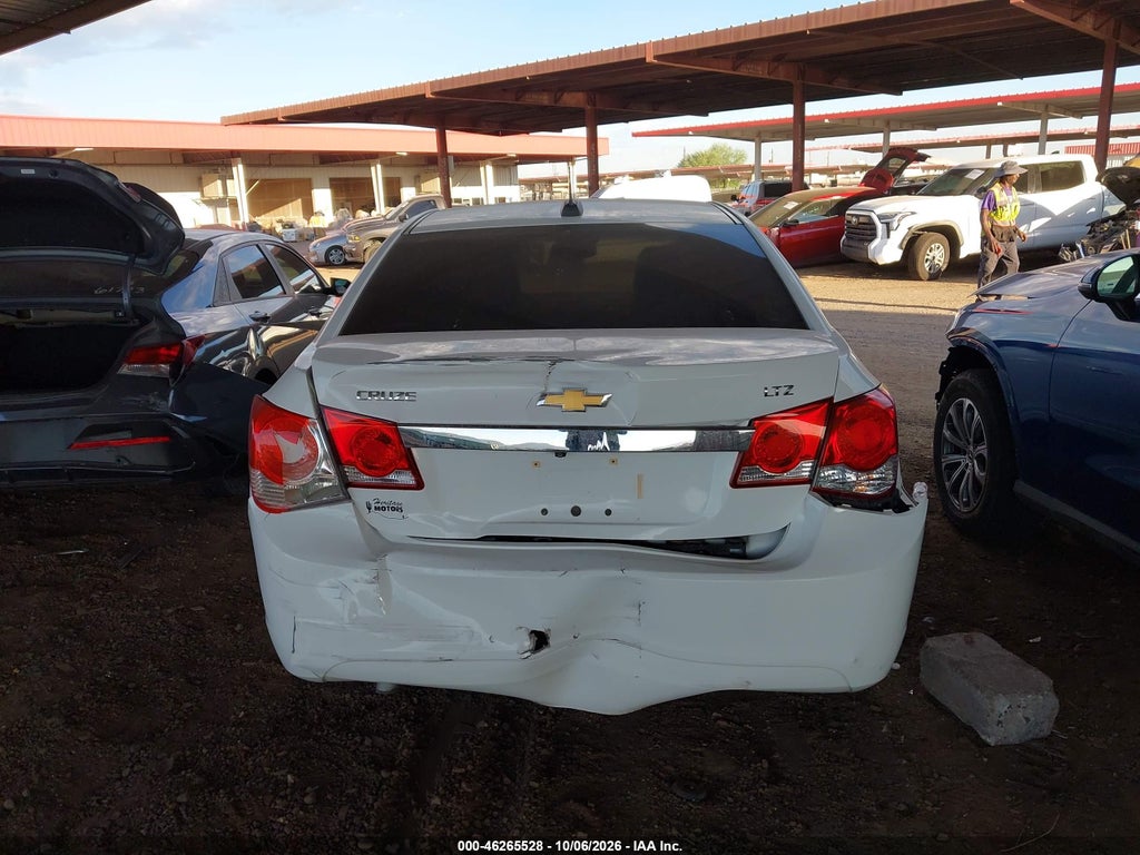 2016 Chevrolet Cruze Limited LTZ Auto photo 6