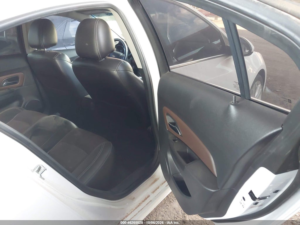 2016 Chevrolet Cruze Limited LTZ Auto photo 8