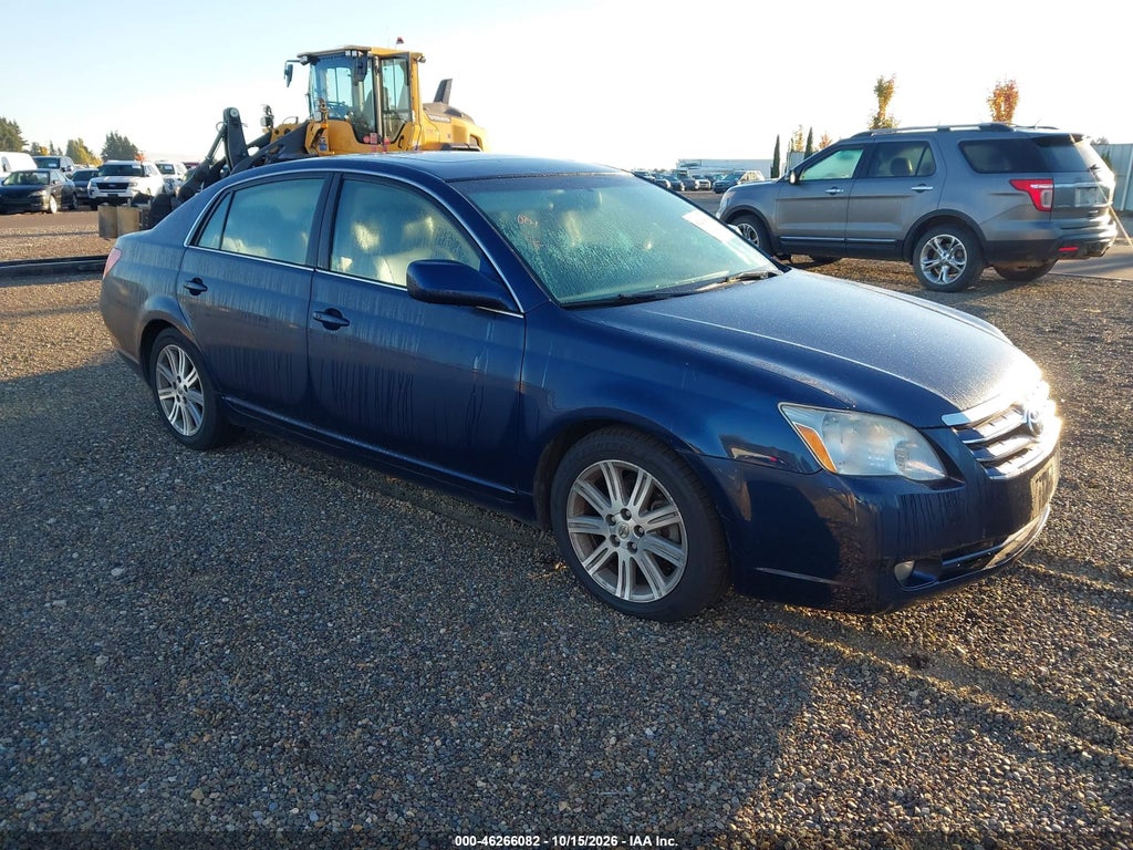 2005 Toyota Avalon Limited photo 1