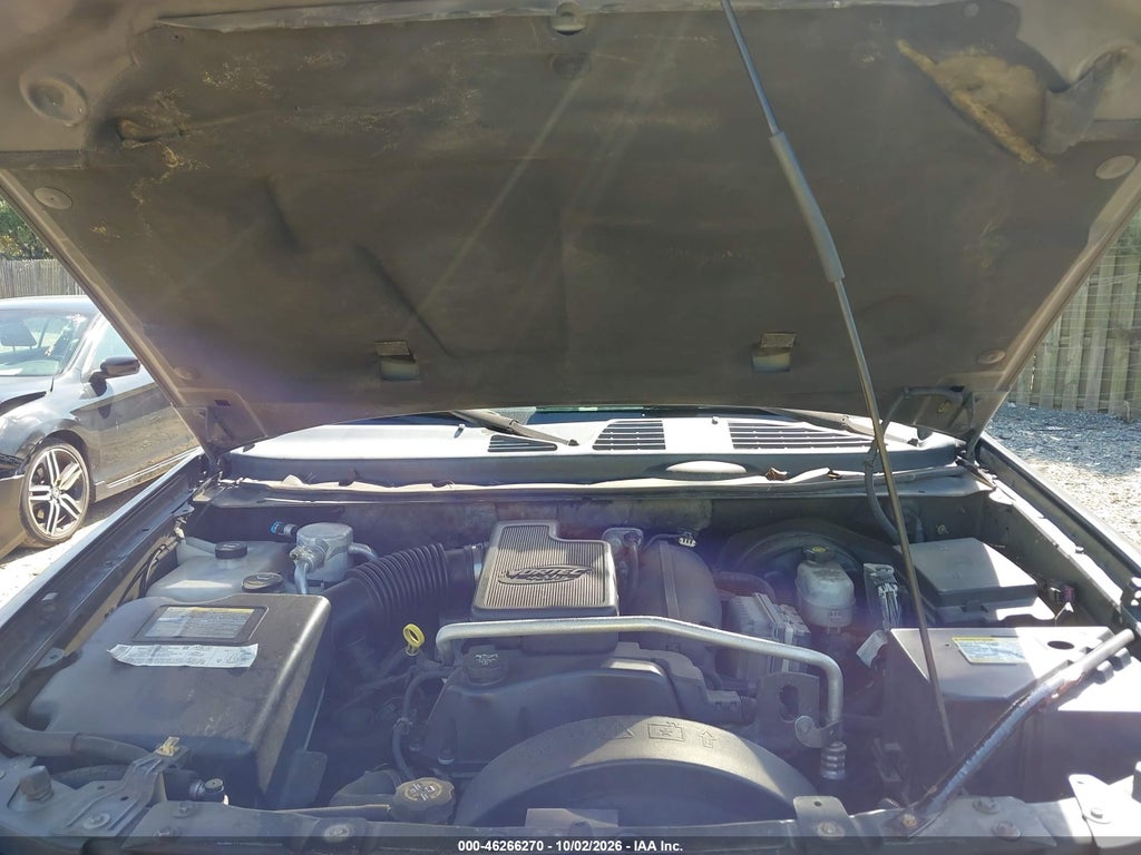 2005 Chevrolet Trailblazer LS photo 10