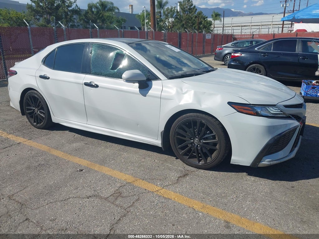 TOYOTA CAMRY 2022