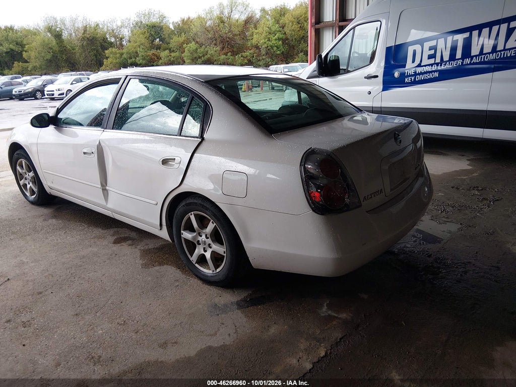 2005 Nissan Altima 2.5 S photo 3