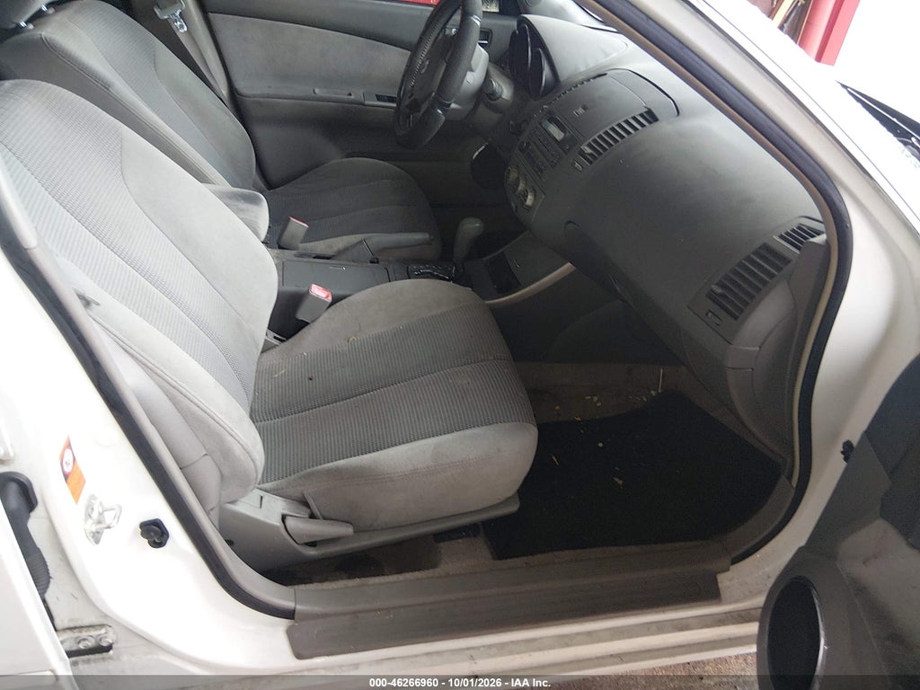 2005 Nissan Altima 2.5 S photo 5