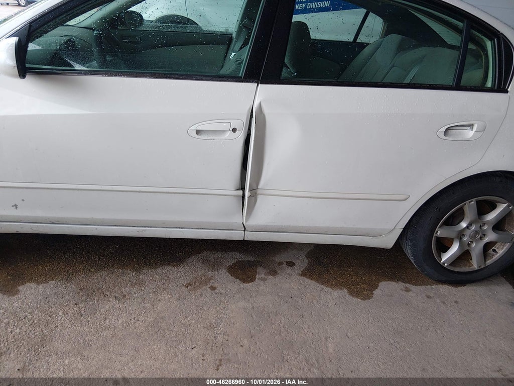 2005 Nissan Altima 2.5 S photo 6