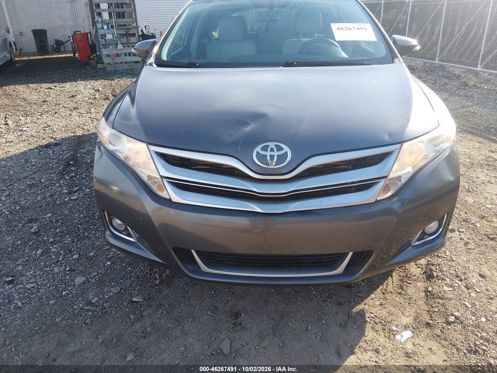 2014 Toyota Venza LE photo 6