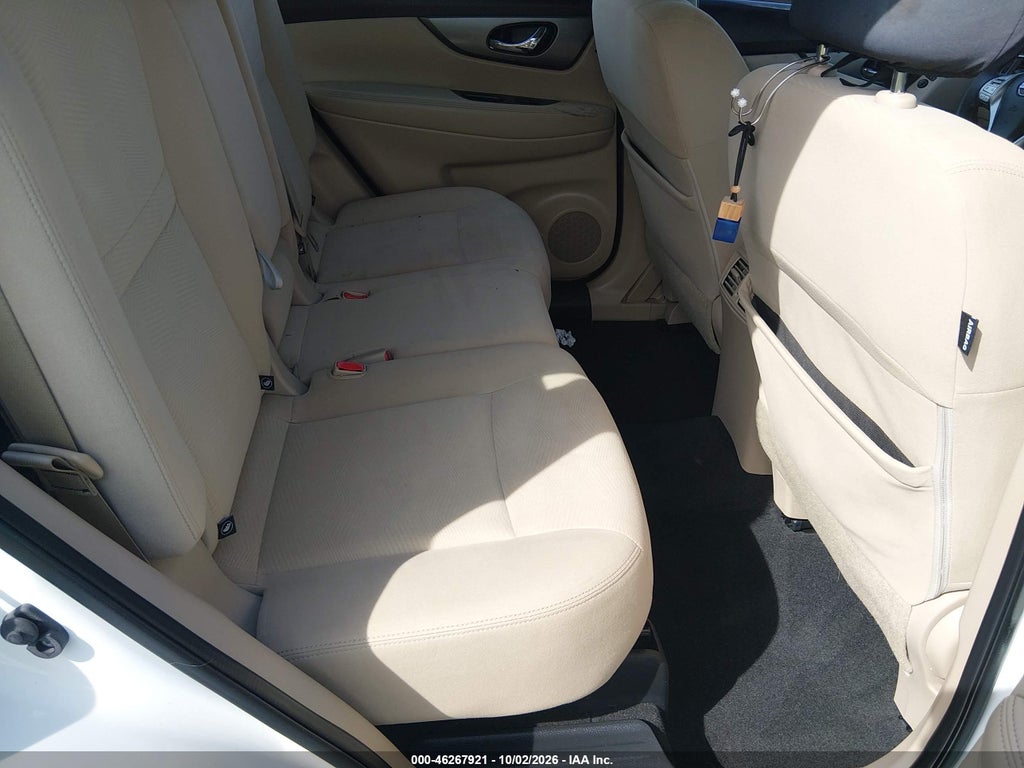 2016 Nissan Rogue S photo 8