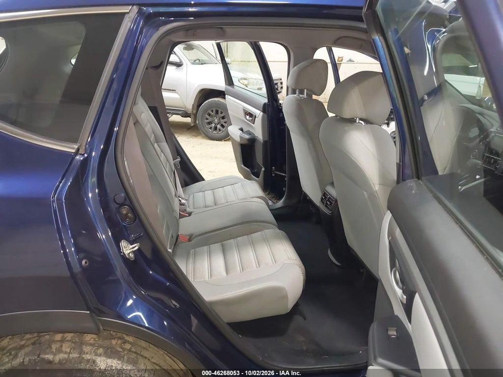 2019 Honda CR-V LX photo 8