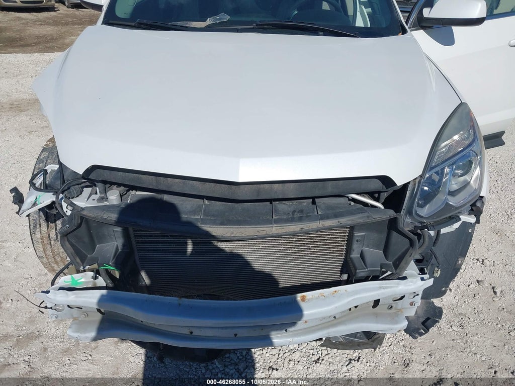 2016 Chevrolet Equinox LT photo 6