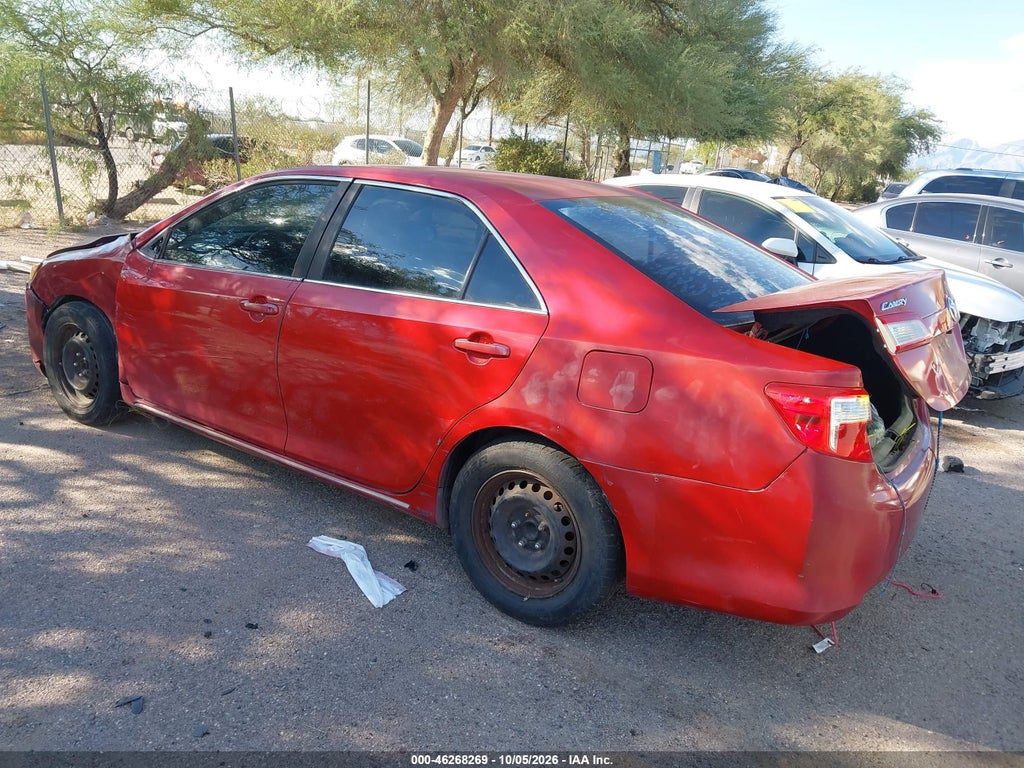 2012 Toyota Camry LE photo 3