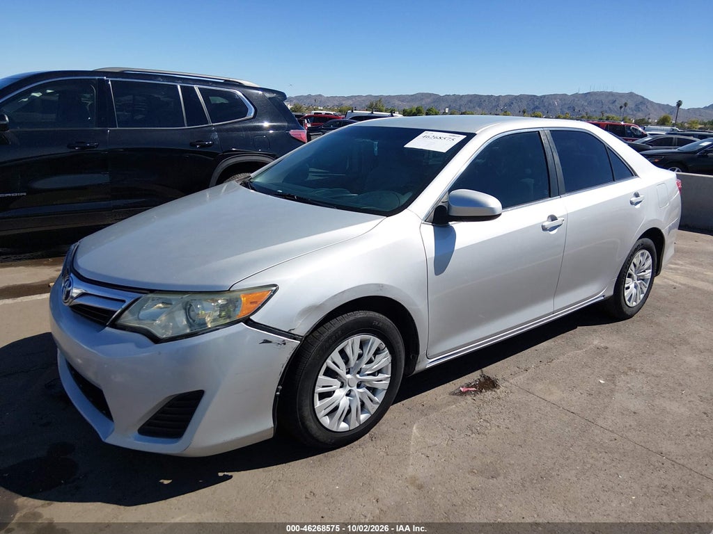 2012 Toyota Camry LE photo 2