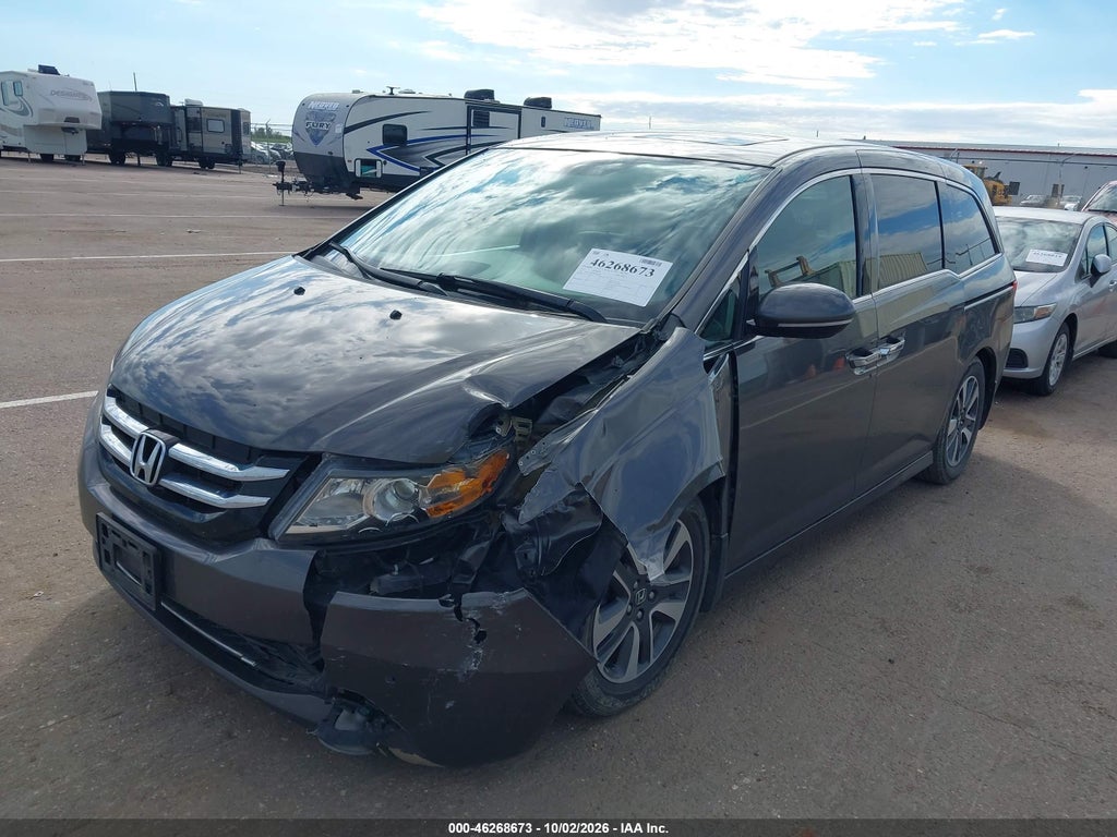 2015 Honda Odyssey Touring/Touring Elite photo 2