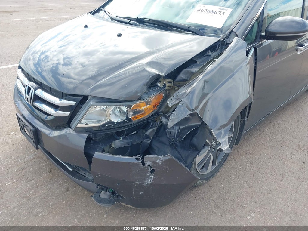 2015 Honda Odyssey Touring/Touring Elite photo 6